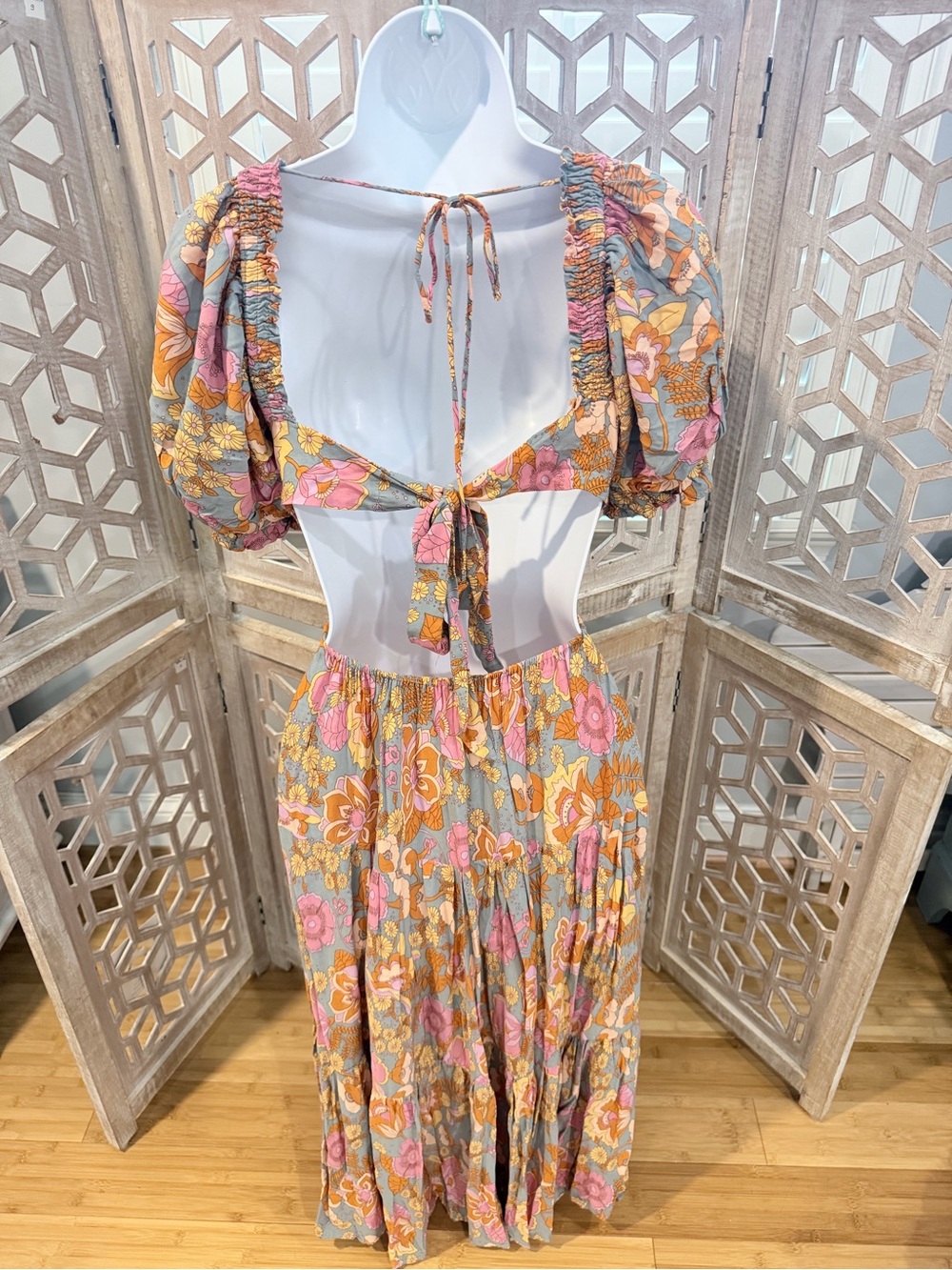 Fortunate one Floral Puff-Sleeve Smocked Midi Dress in Pink and Orange Size XS - Picture 3 of 10